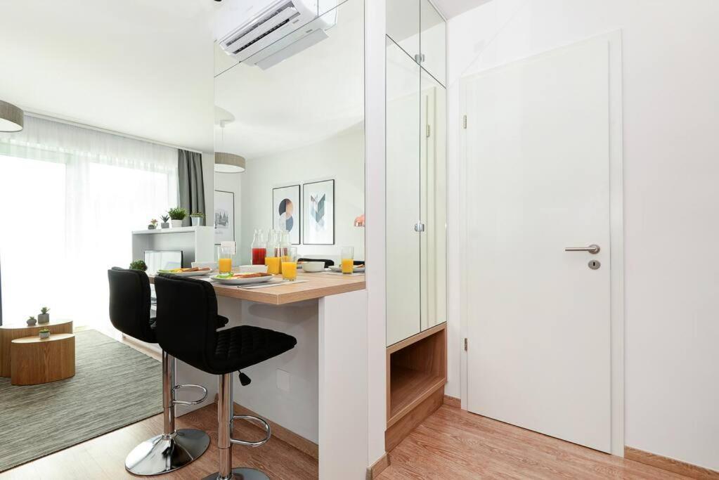 Tidewater Pearl Apartment Будапеща Екстериор снимка